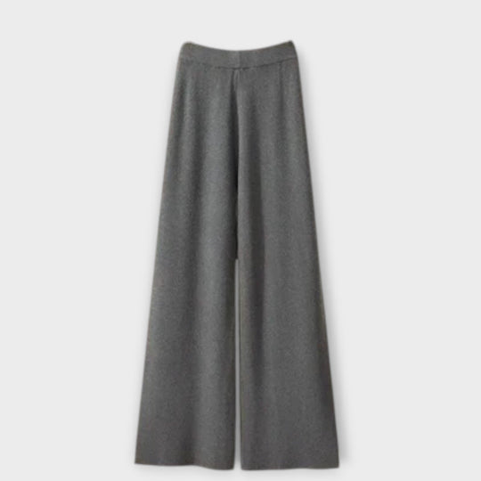 Sandra - Mugav kolmest osast komplekt