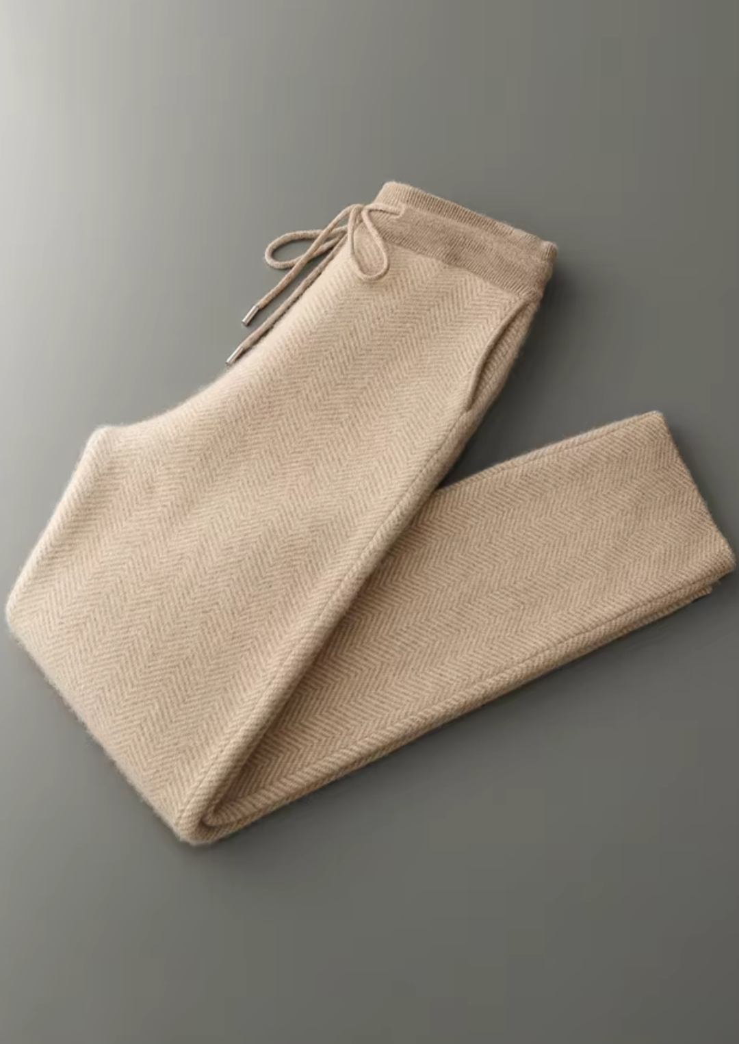 TALVAMAA | Sada koos õrnade ja vaiksete merino lambavillade mustriga