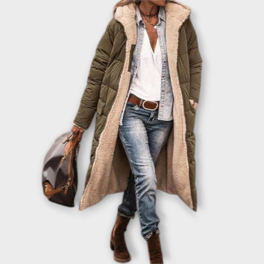 Kora - Soe karusnaha voodriga mantel