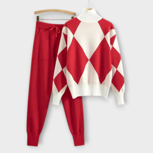 Laura - Elegantne Kaheosaline Komplekt