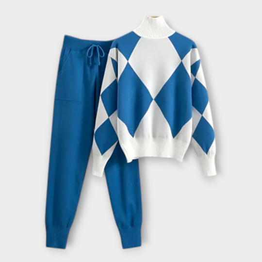 Laura - Elegantne Kaheosaline Komplekt