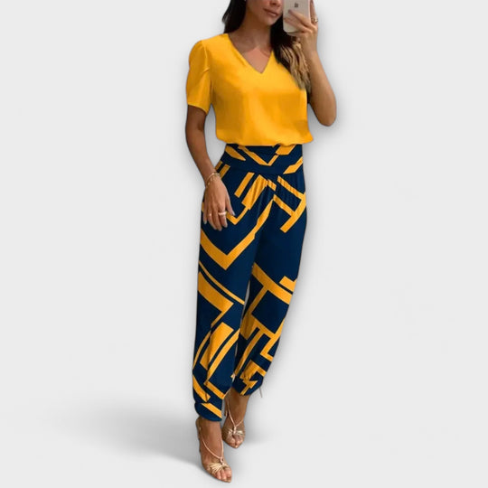 Irmelin – Elegantne komplekt ülaosa ja pükstega