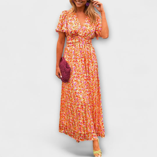 Elsie - Klassikaline V-kujulise kaelusega kleit